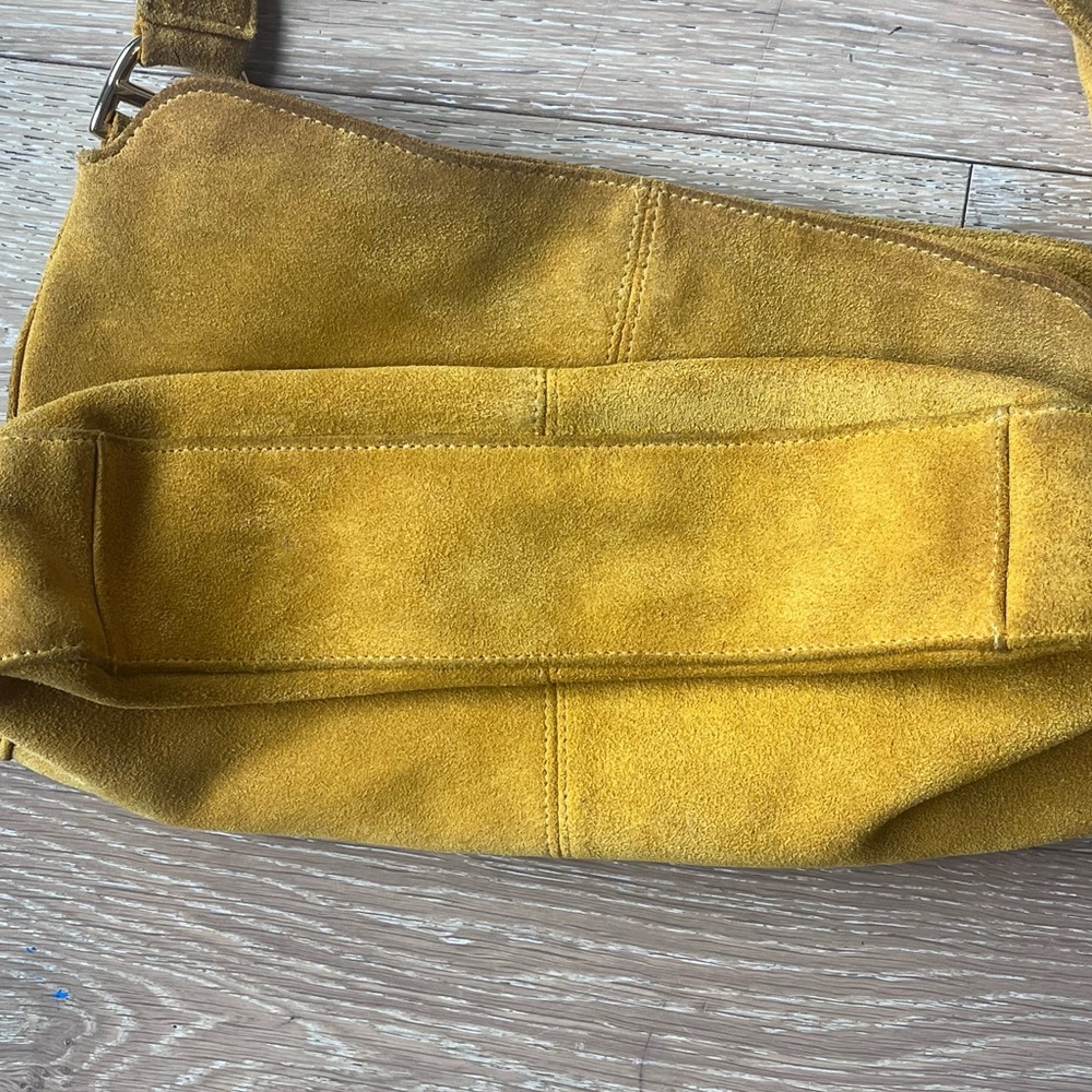 Giani Bernini Yellow Shoulder Bag with Slouchy Design - Picture 7 of 14